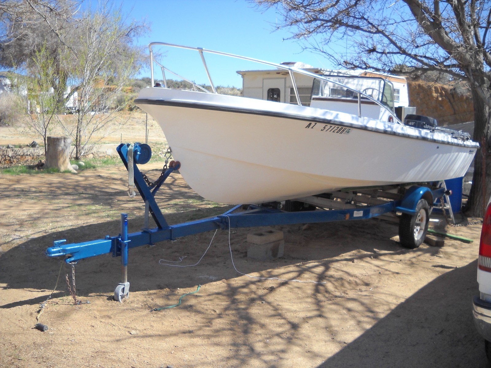 1978 MAKO 19 CENTER CONSOLE