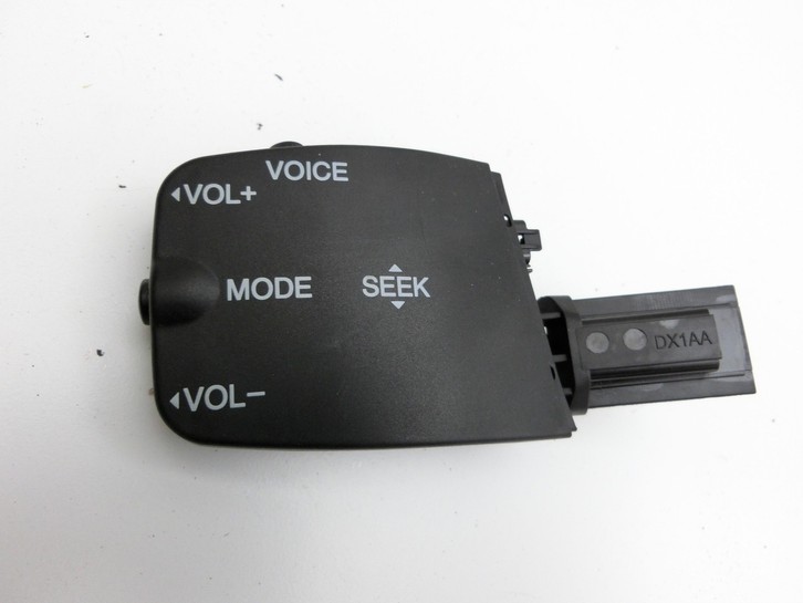 Ford Kuga I 08-12 Lenkradschalter Multifunktionstasten Schalter für Lenkrad Links Ford Kuga I 08-12 05.11.2010 gebraucht Vorschau 2