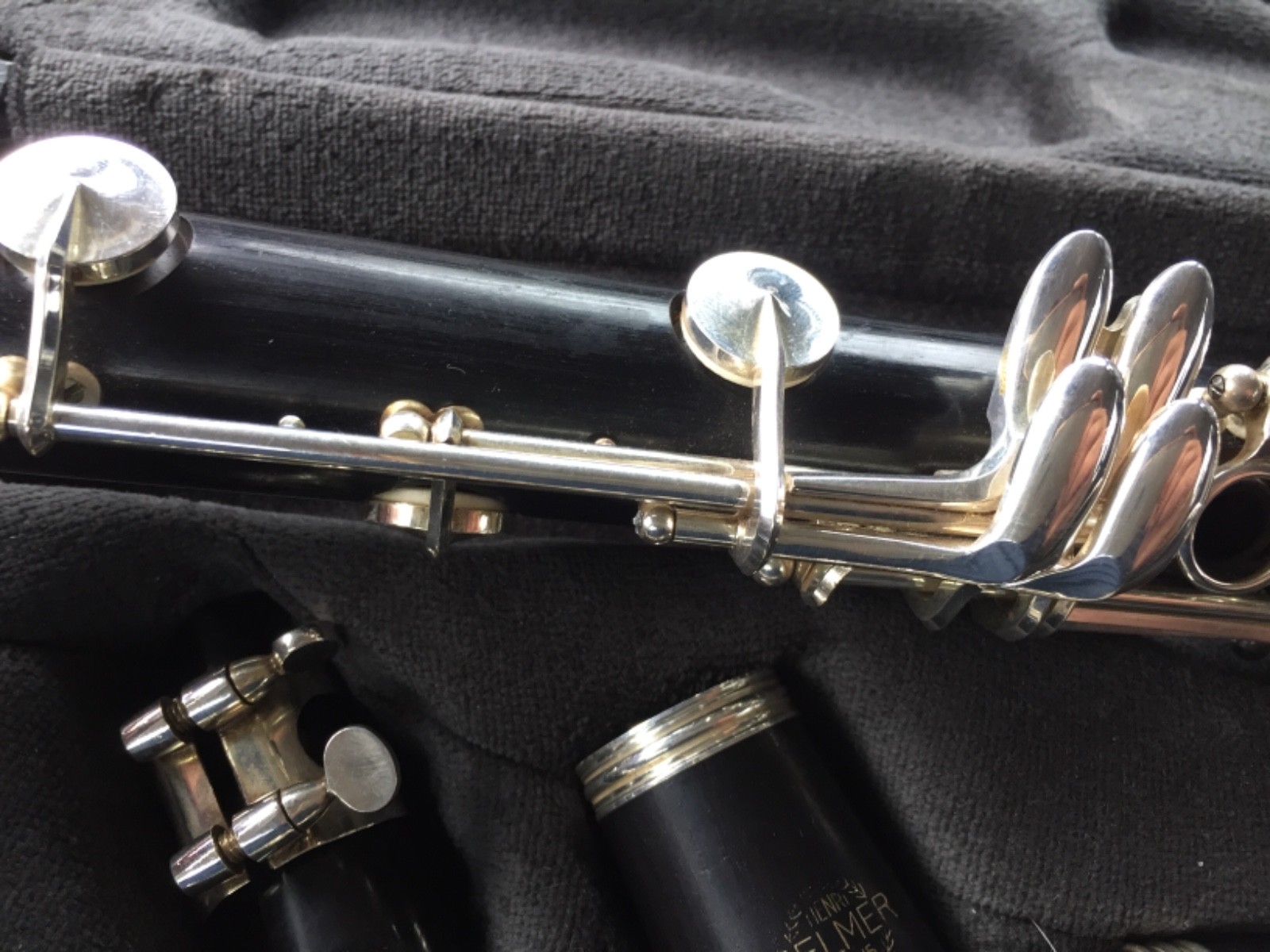 Selmer Paris MG-294 Omega wooden clarinet with case nice shape!