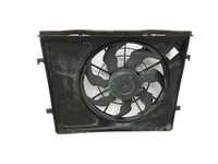 Hyundai I30 FD 07-10 1,6 90KW Lüfter Ventilator f. Kühler Hyundai I30 FD 07-10 21.12.2007 253802H050 gebraucht Vorschau 1