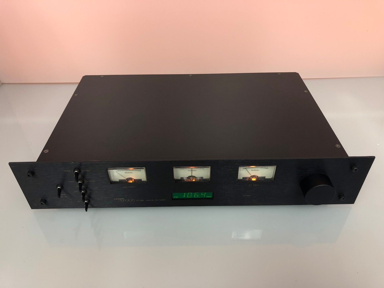 Magnum Dynalab FT-101 FM Stereo Radio Tuner