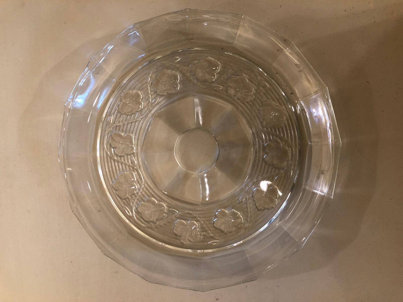 Anchor Hocking Avalon Clear Glass Round 12