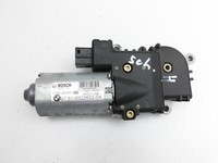 BMW E61 530d 04-07 Schiebedachmotor Pos.2 Hinten BMW E61 530d 04-07 04.10.2004 67616922652 6922652 0390200053... Vorschau 1