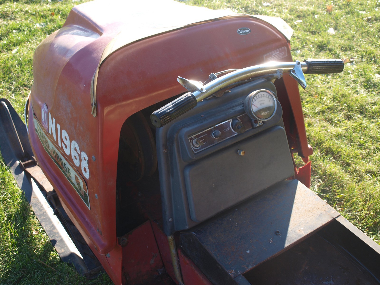 Rare Antique (2) 1970 Wheel Horse Safari Snowmobiles K440-2T K295-1T Kohler