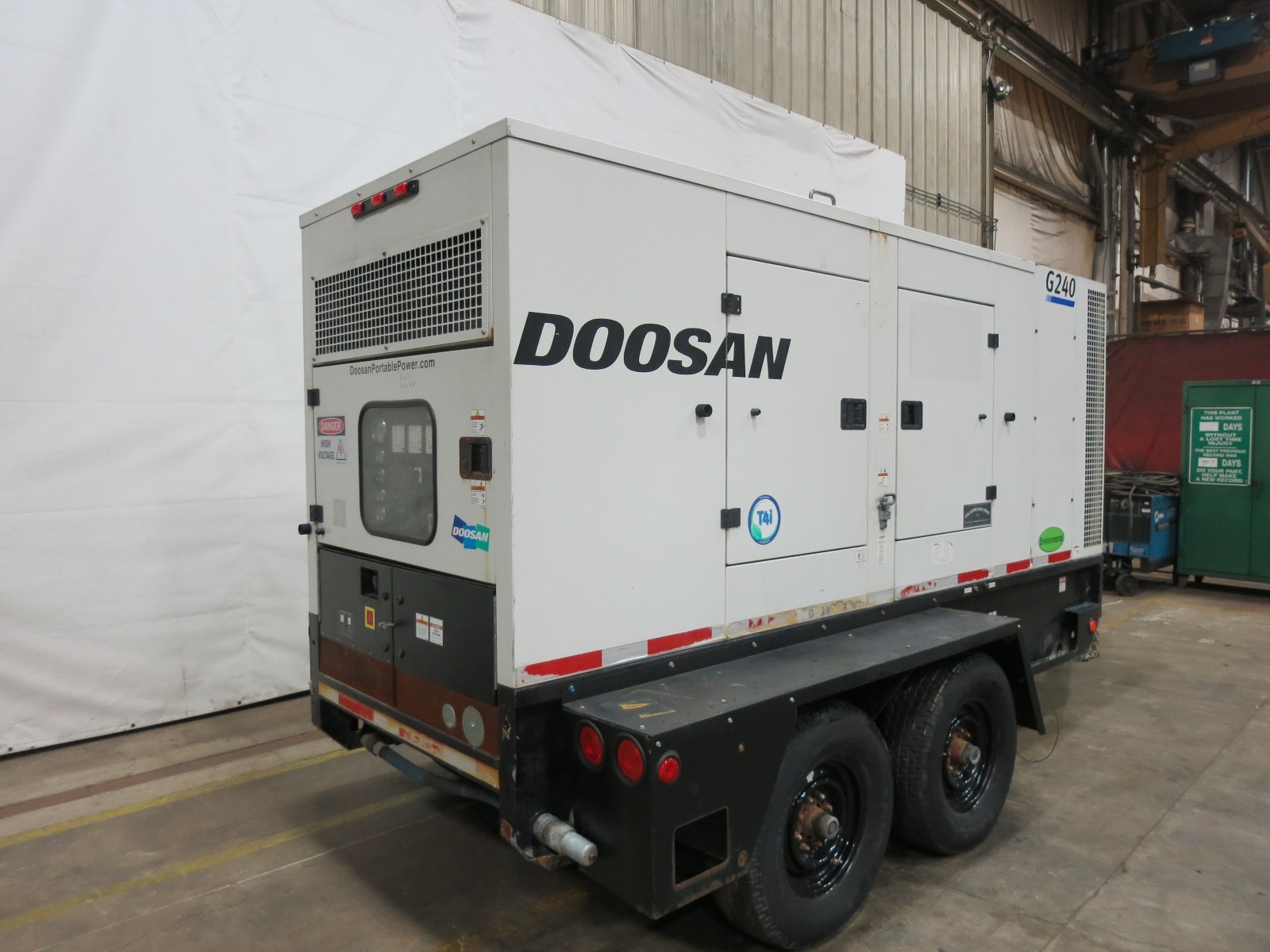 Doosan G240 190 kW prime rental grade, Cummins Tier 4i  - CSDG Stock # 2331
