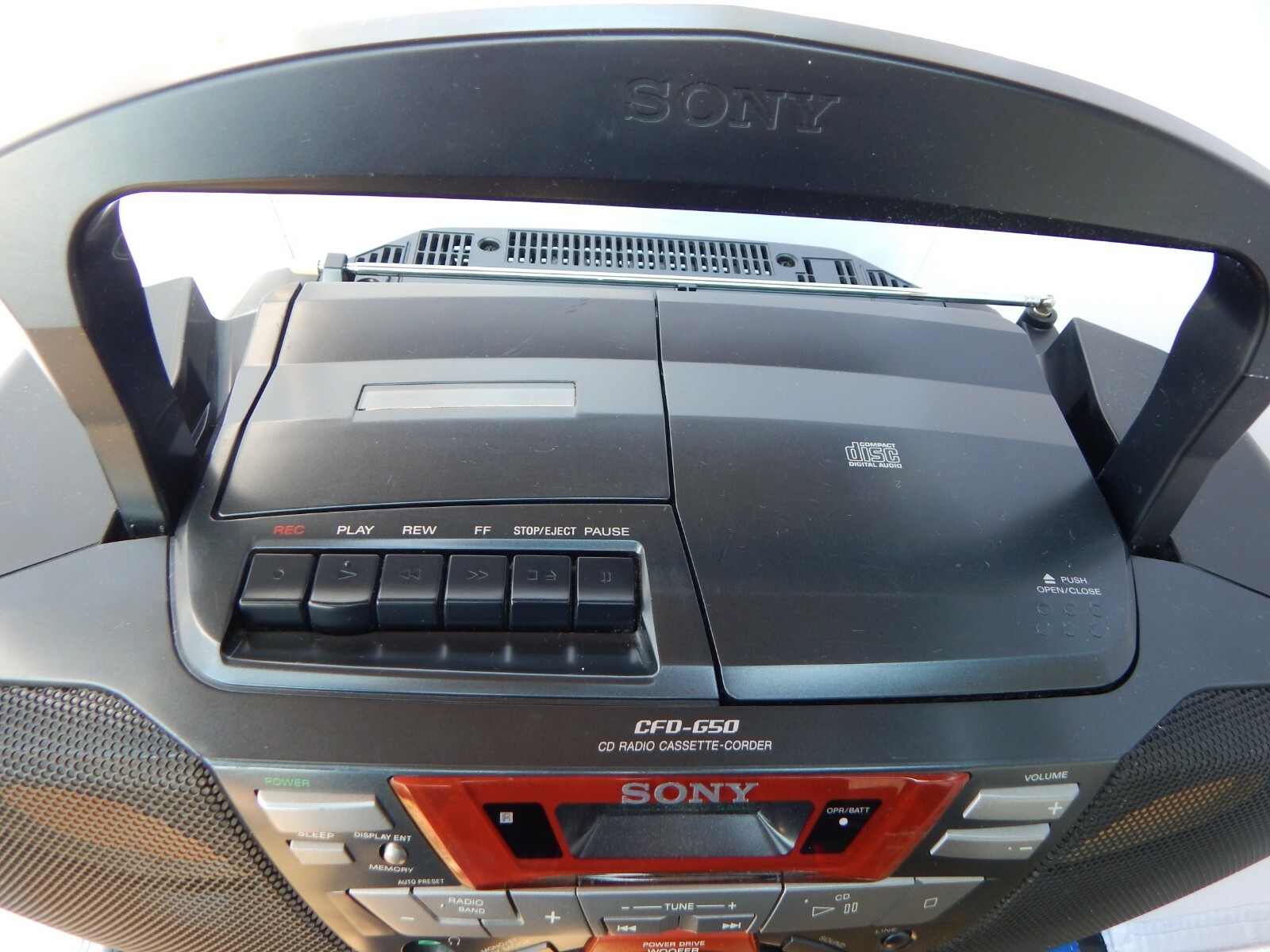 Sony CFD-G50 CD/Radio/Cassette Boombox W/Sealed Cassette Tape