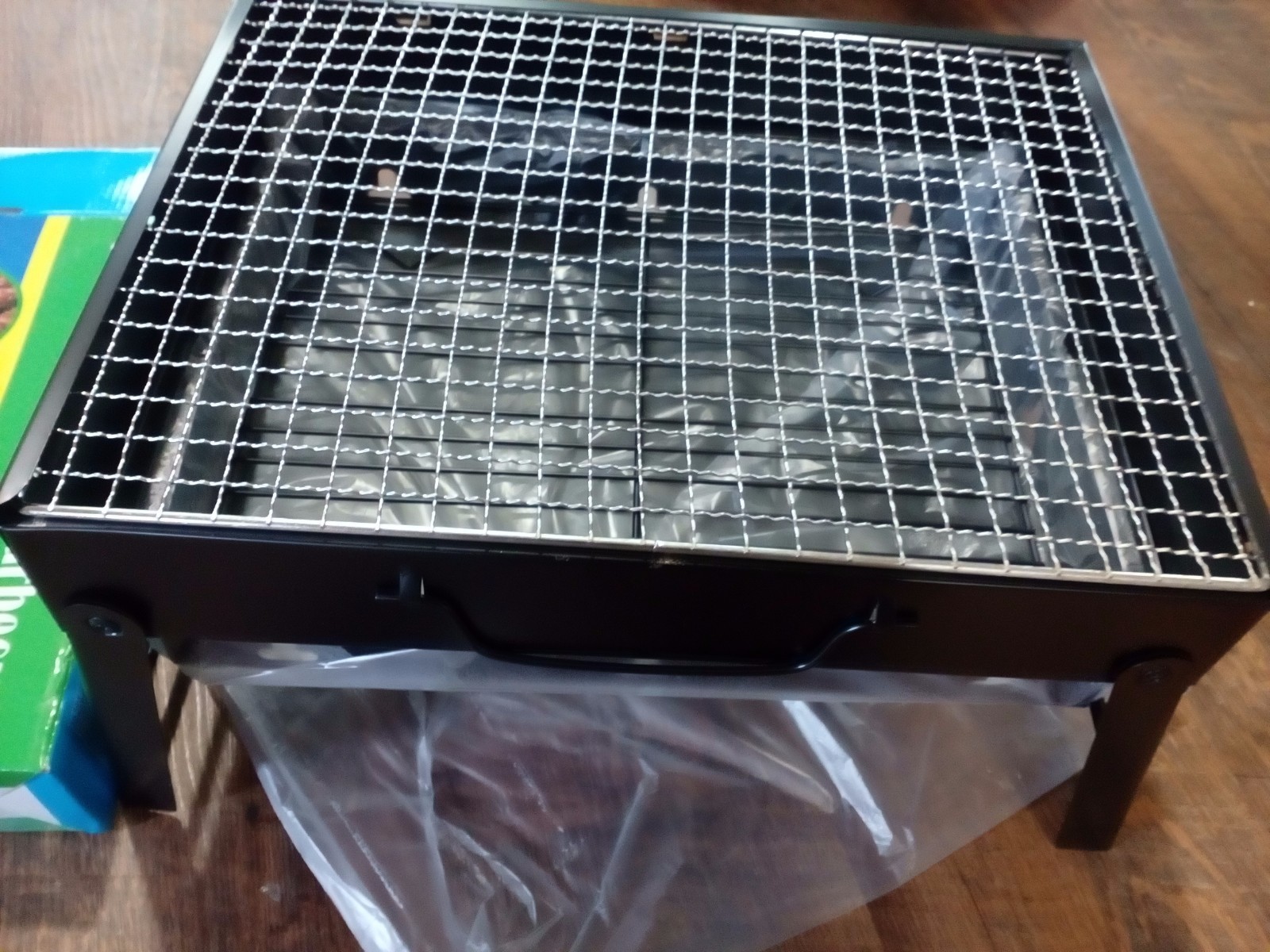 Small Mini BBQ Grill Coal Tabletop Portable Outdoor Travel Camp Backyard Patio