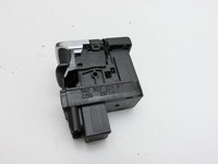 VW Golf VII 7 5G 17-20 Schaltern Taster Parkbremse Auto Hold VW Golf VII 7 5G 17-20 22.11.2019 5G0927225D gebraucht Vorschau 4