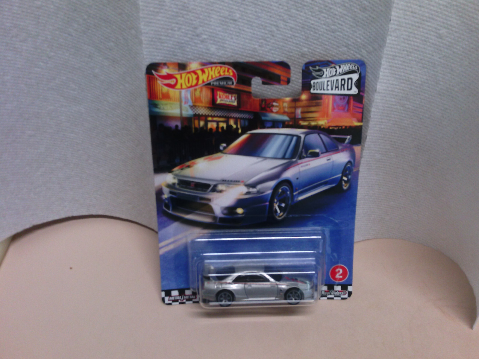 ホットウィール ブールバード　日産スカイラインgt-r33 Amazon | ホットウィール(Hot Wheels) ブールバード 日産