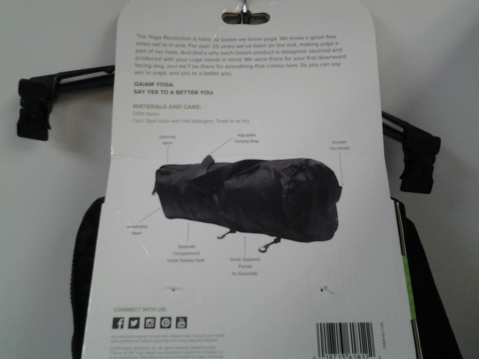 Gaiam Performance Mat Bag Quick Dry Nylon Breathable Mesh Black Multi Pockets