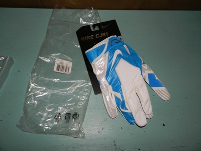 calvin johnson football gloves