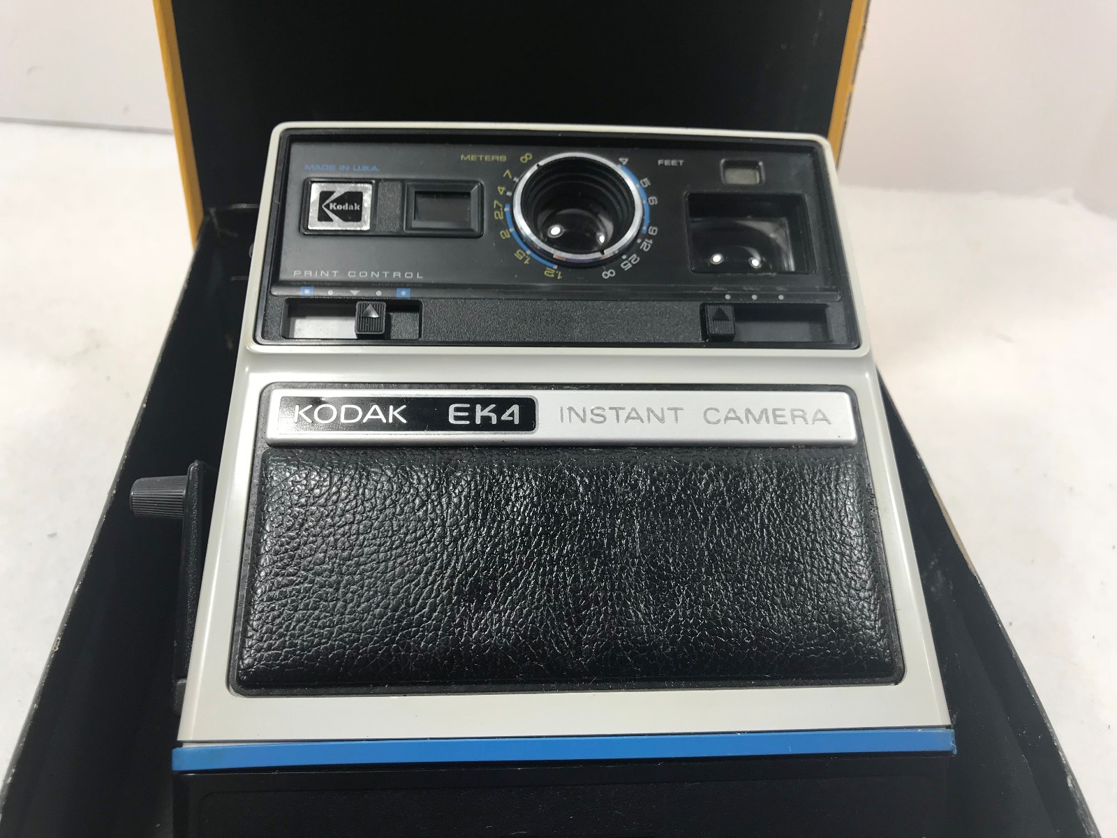 VINTAGE KODAK EK4 INSTANT CAMERA IN ORIGINAL BOX UNTESTED
