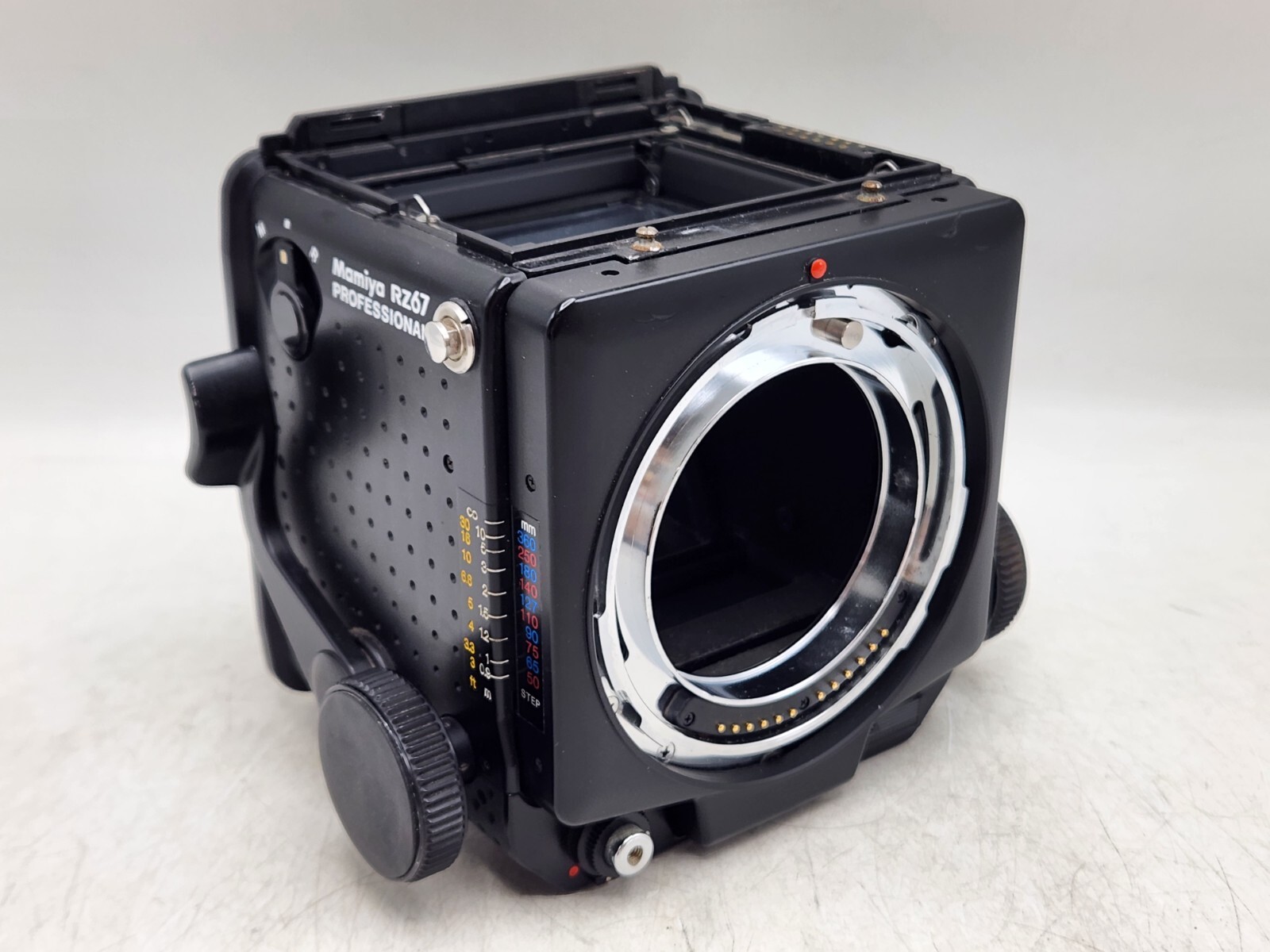 Used RZ67 PROFESSIONAL Mamiya Medium Format Camera 『MAMIYA△RZ67