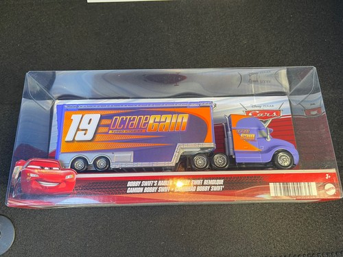 Bobby Swifts Hauler ボビー　スウィフト カーズ ミニカー Disney Pixar Cars Bobby Swift's Hauler #19 New 2022 Red Card