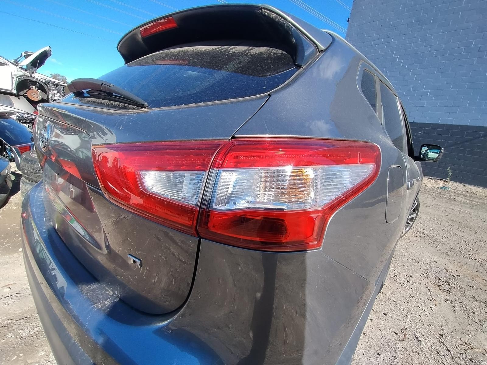 NISSAN QASHQAI J11 12/2013-06/2017 RIGHT BUMPER REFLECTOR - thumbnail 2