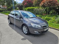 2010 Vauxhall Astra 1.6i 16V Exclusiv 5dr HATCHBACK Petrol Manual