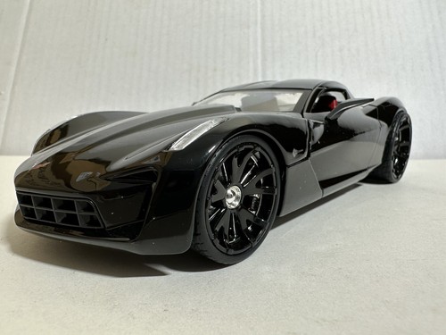 ミニカー 1:24 2009 CORVETTE STINGRAY CONCEPT Amazon.com: JADA TOYS 1:24 BTM - '09 Corvette Stingray