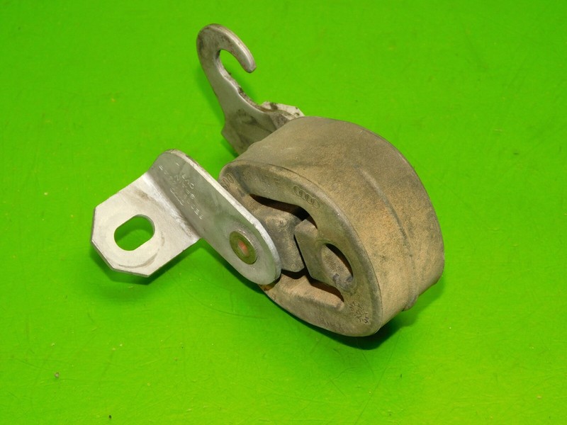05-08 Audi A4 OEM 8E0253144AF exhaust mount bracket support + bushing