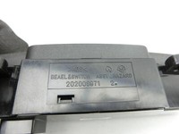 SSangyong Korando CK 10-13 Uhr Warnblinkschalter Trip Reset Scheibenheizung Schalter SSangyong Korando CK 10-13... Vorschau 5