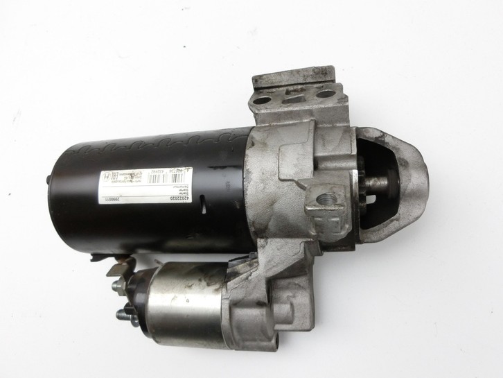 BMW F31 318d 12-15 2,0d 105KW Anlasser Starter BMW F31 318d 12-15 28.02.2014 8571905 12418571905 42022020 gebraucht Bild 5