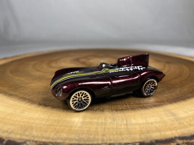 HOT WHEELS - JAGUAR D-TYPE - col #180 Sports Stars 5-Pack - Huffman Hawks maroon