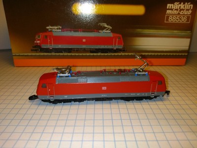 Spur Z mit -E-Lok BR 120 Mehrzwecklokomotive.