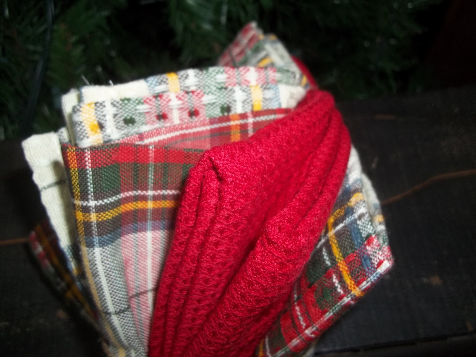 Through The Woods - Dishtowel Set by Park Designs