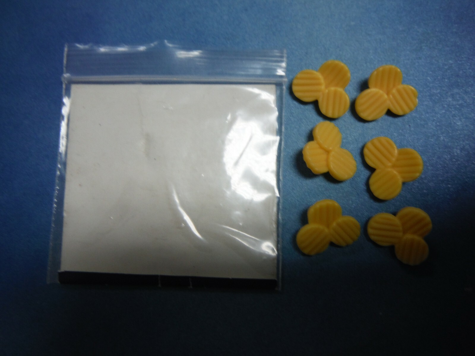 BARBIE KITCHEN LITTLES BIRDS EYE SLICED CARROTS