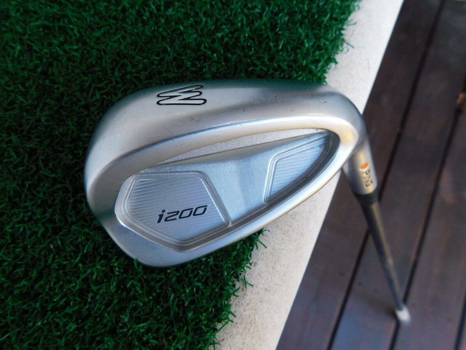 Ping i200 Blue Dot Pitching Wedge Regular Steel Shaft Ping Grip Ping i200 Blue Dot Pitching Wedge Regular Steel Shaft Ping Grip