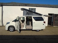 2009 TOYOTA ALPHARD CAMPER VAN ,MOTORHOME,~OFF GRID SOLAR ~FRIDGE/FREEZER