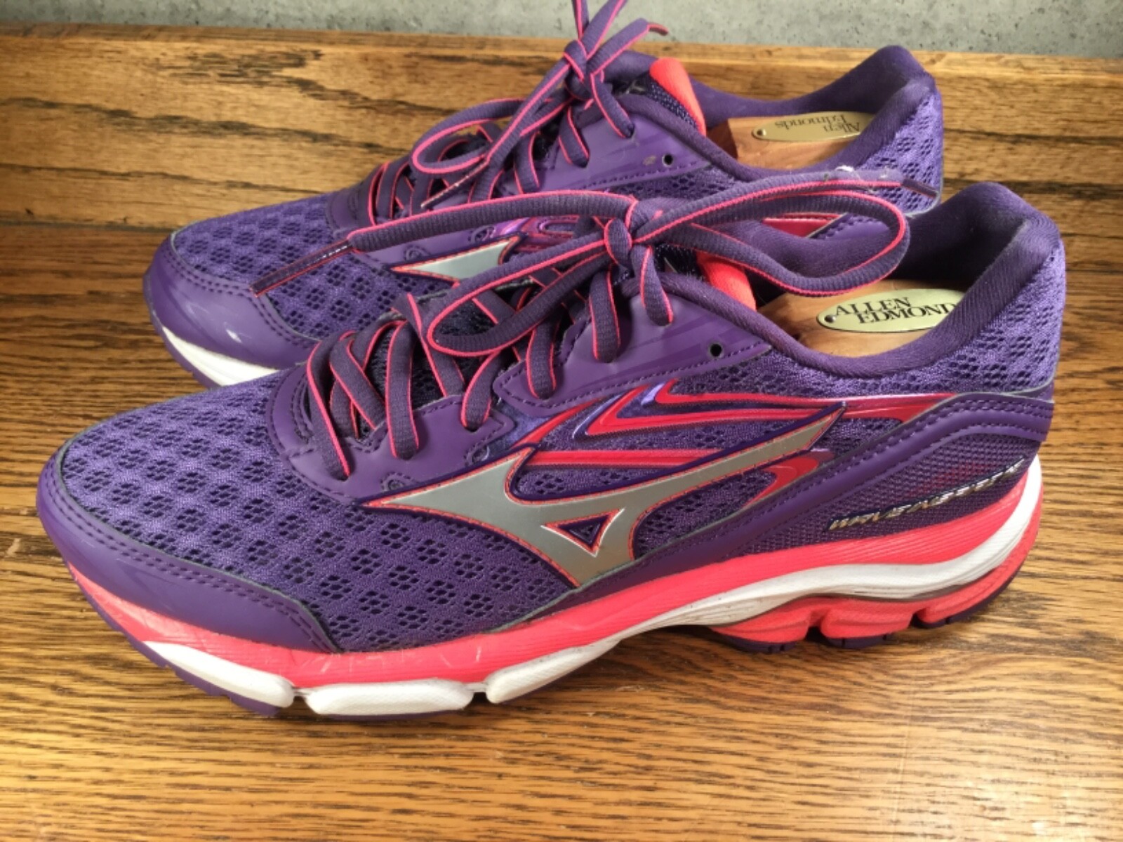 mizuno wave precision 11 online