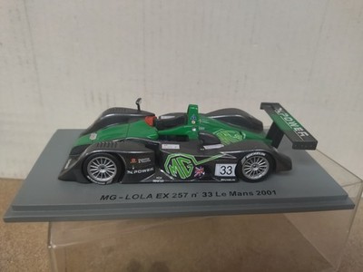 MG LOLA EX 257 2001 24 H LE MANS 1:43 SPARK SCGM01