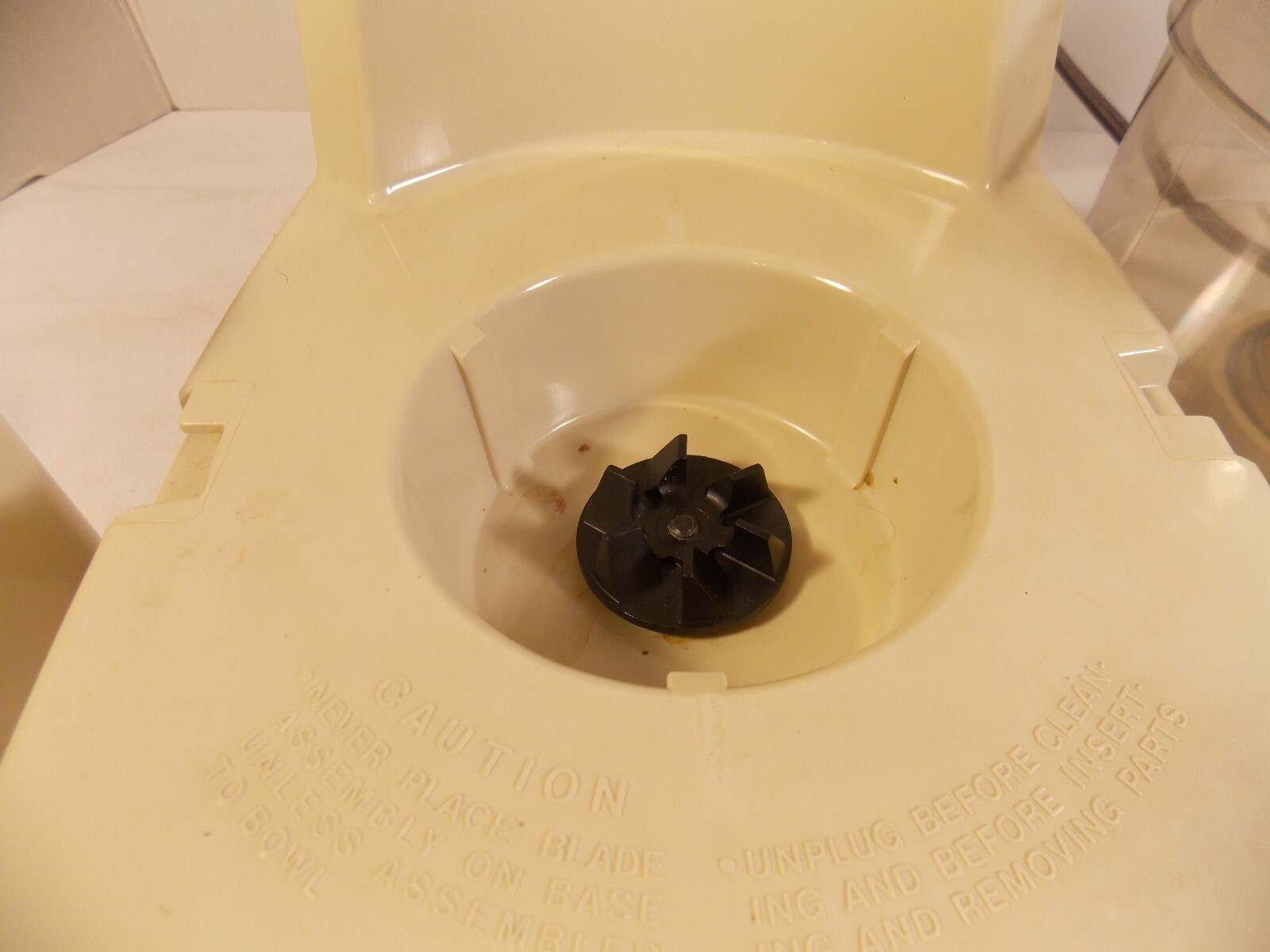 Vintage General Electric GE D5FP1 Food Processor Chopper Shredder Slicer