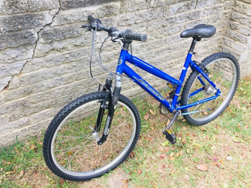 gumtree hybrid bike
