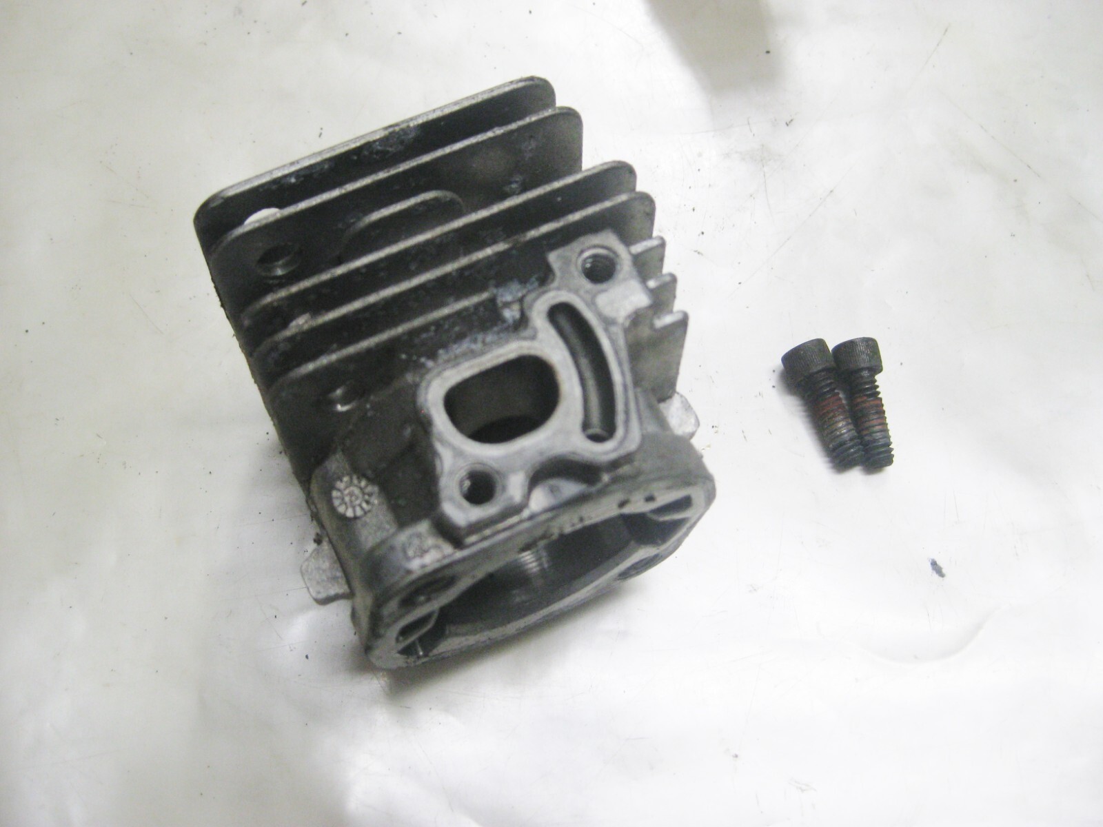 Bee1717 Twisted Z Air Ride Spring - R/H Rear of Rear Tandem