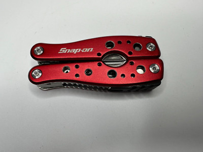 Snap-On Stainless Steel Red Easy Grip Folding Handles 9-in-1 Multi-Tool pliers