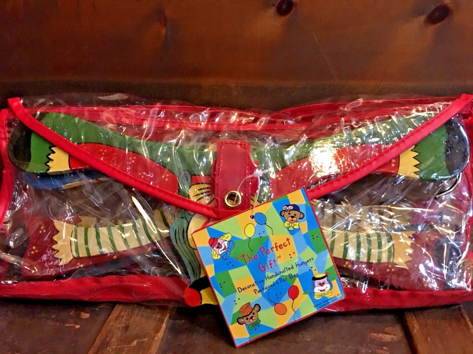 Kidorable Clown Clothes Wooden Hangers for Children One Size/ Set6