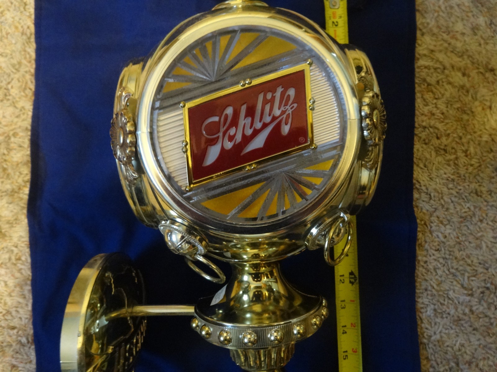 Vintage SCHLITZ Beer Sign Light Collectible WALL MOUNTED LIGHT NICE!!