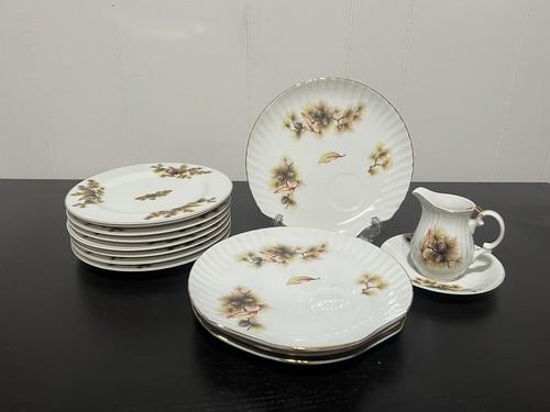 Vintage Pine Cone China Kyoto 