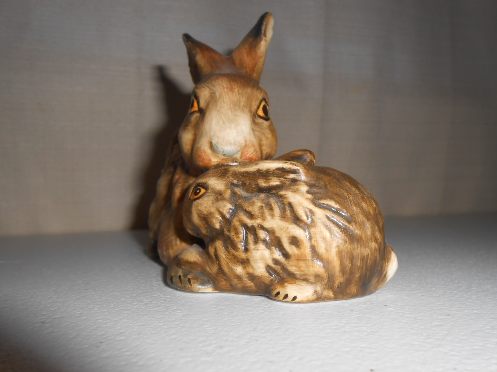 GOEBEL FIGURIN Mother Rabbit with Baby 34-301-1 TMK 5