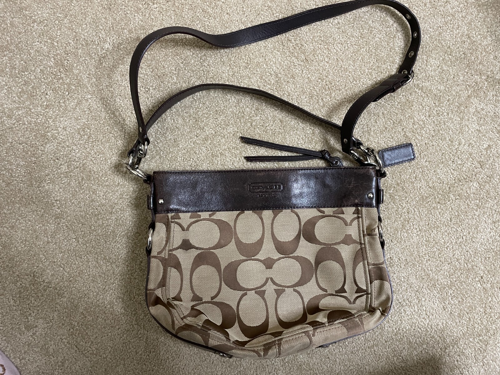 ★Fallett★ Clasp shoulder bag light khaki CLASP SHOULDER BAG LIGHT KHAKI - FALLETT | 60% - Asian