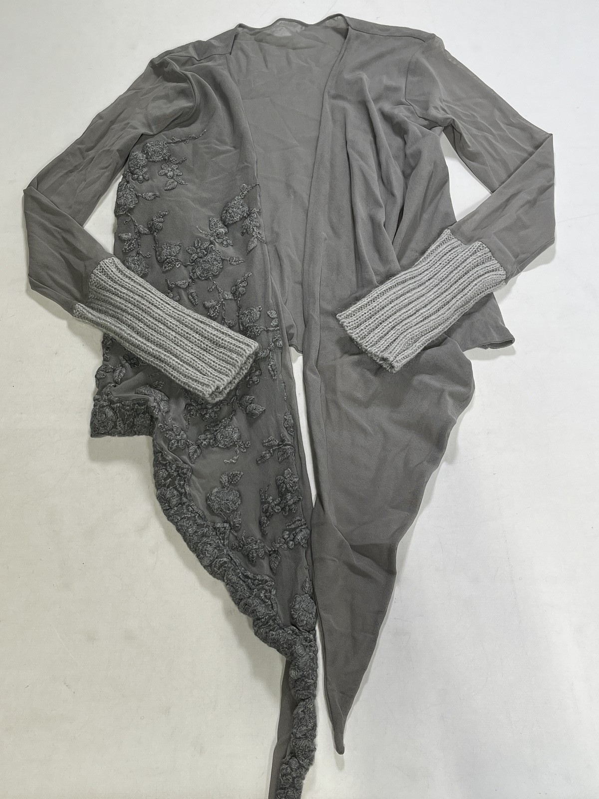 Womens Gray Shawl Style Cover Wrap Large L EUC