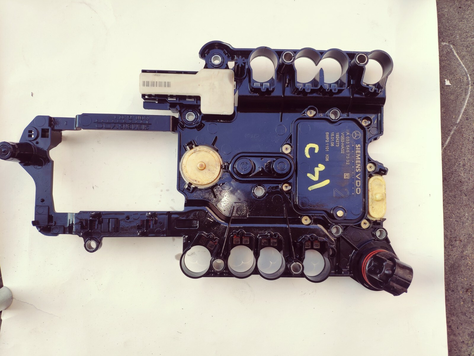 メル30233 2008 Mercedes-Benz C350 W204 Transmission Control Conductor