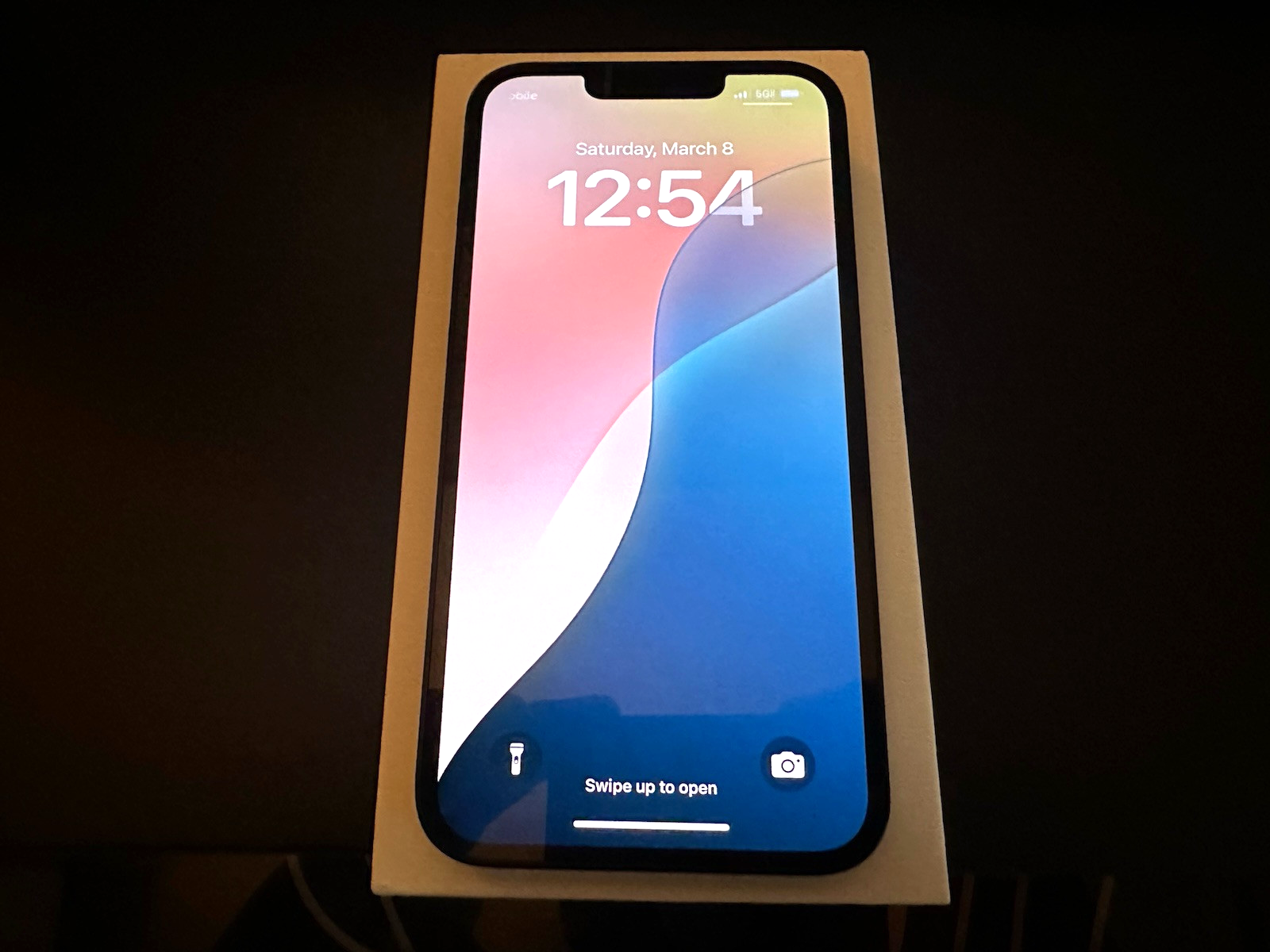 iPhone 13 ミットナイト Apple iPhone 13 128GB SIMフリー [ミッドナイト] 価格比較