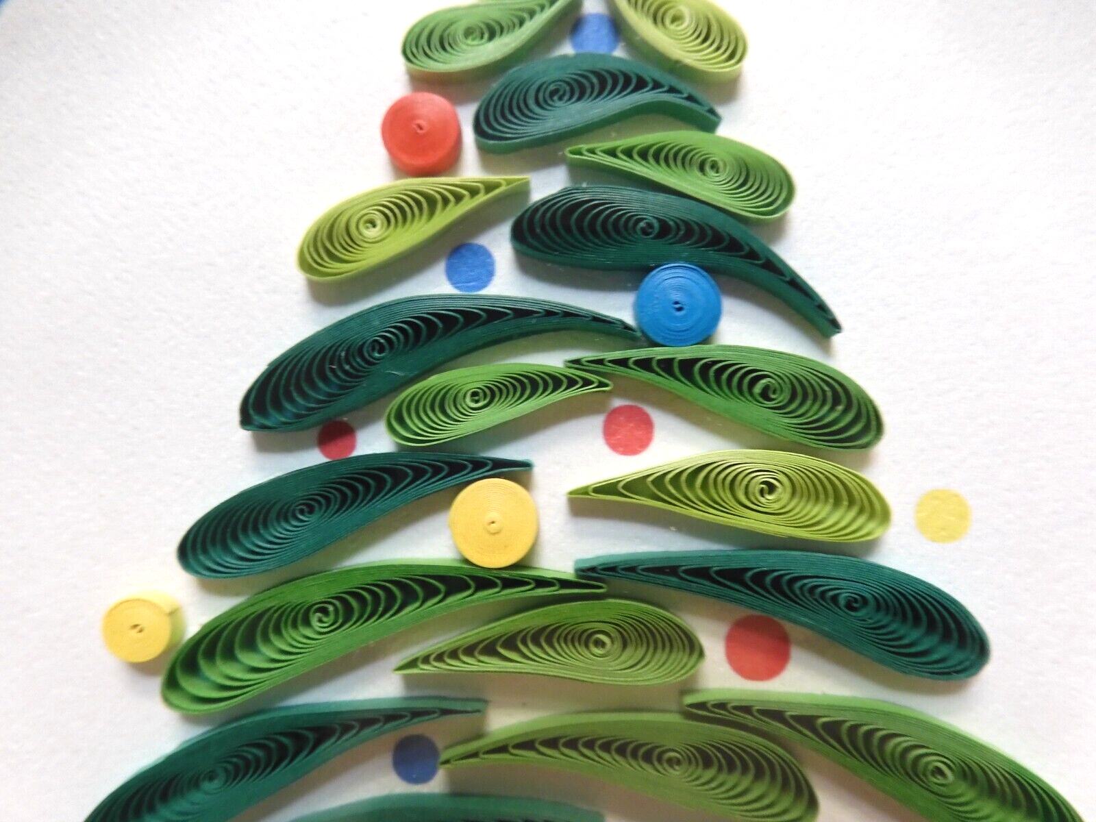 1 Hallmark Signature Card High Quality Christmas Quilled Tree Frameable