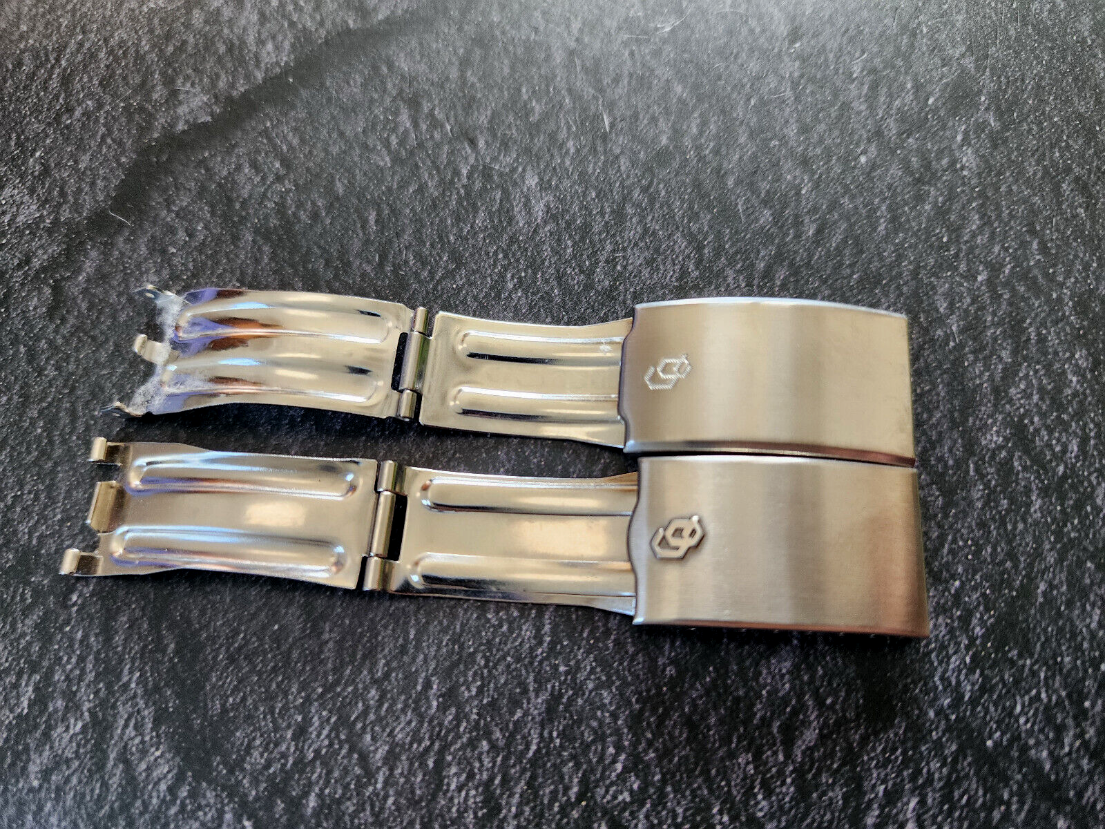 Lot 2 pieces Vintage Citizen CQ Clasp Buckle Nos Silver Lot 2 pieces Vintage Citizen CQ Clasp Buckle Nos Silver