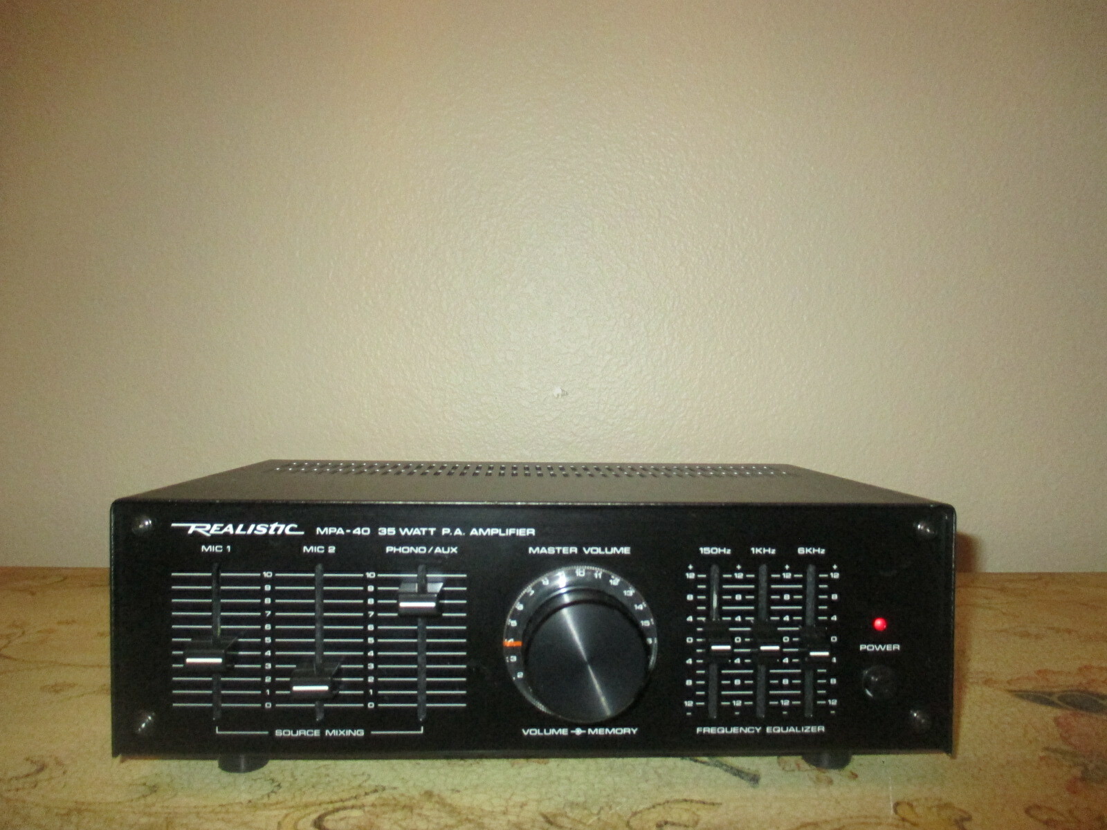 REALISTIC MPA-40 P.A. AMPLIFIER