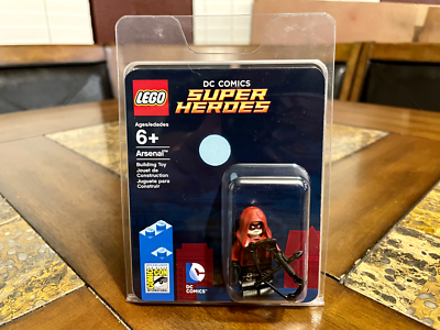 Lego arsenal minifigure clearance
