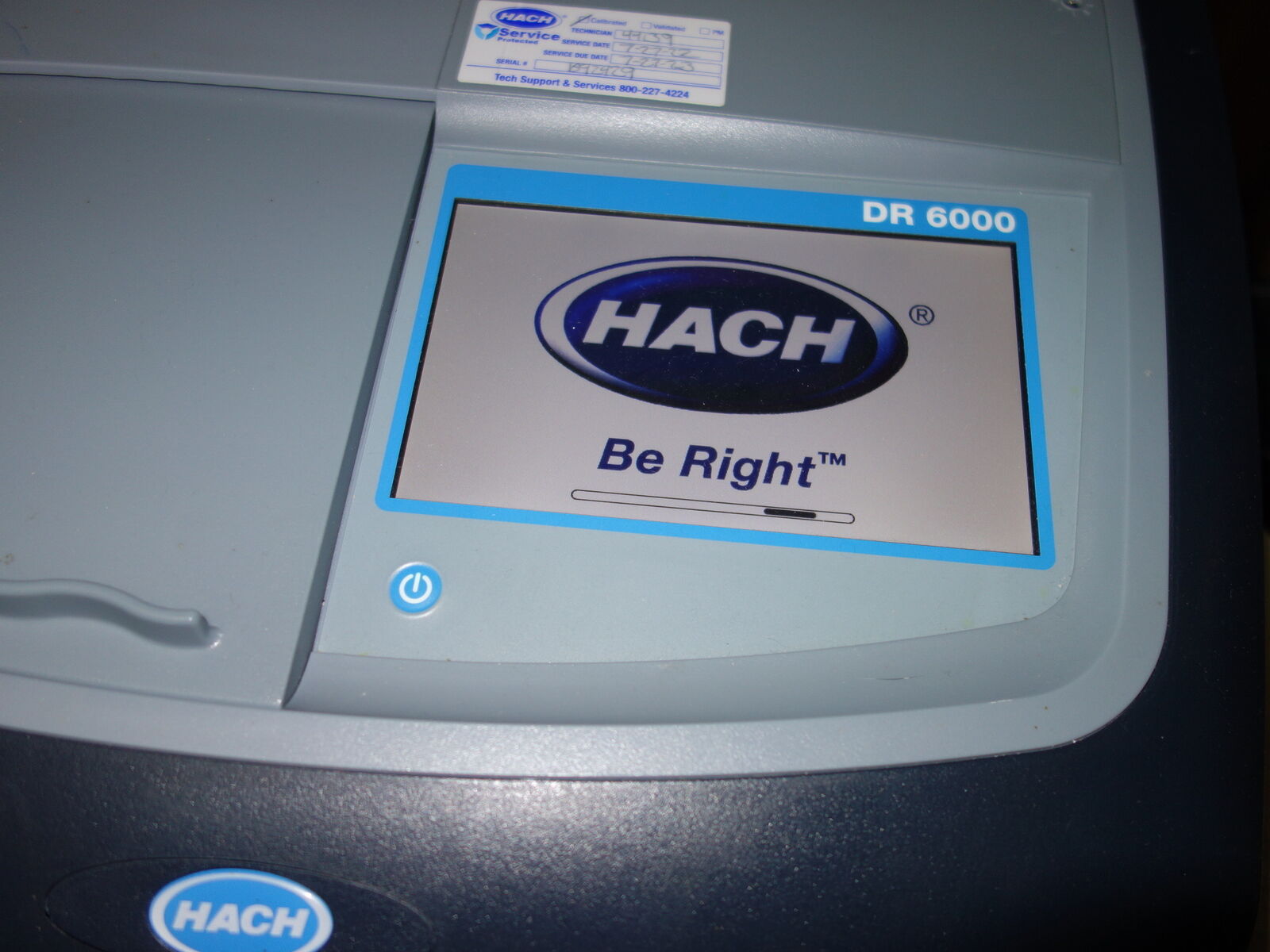 Hach DR6000 UV/VIS Spectrophotometer with RFID Technology LPG441.99.00012
