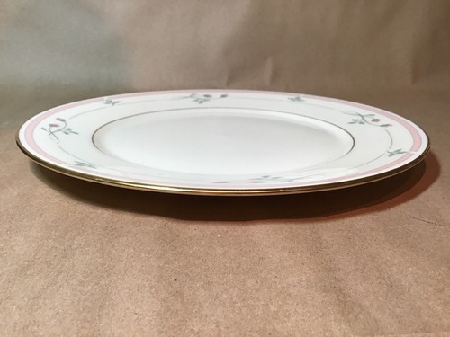 Lenox Manor Rose 10.75” Dinner Plate Metropolitan Pink Roses